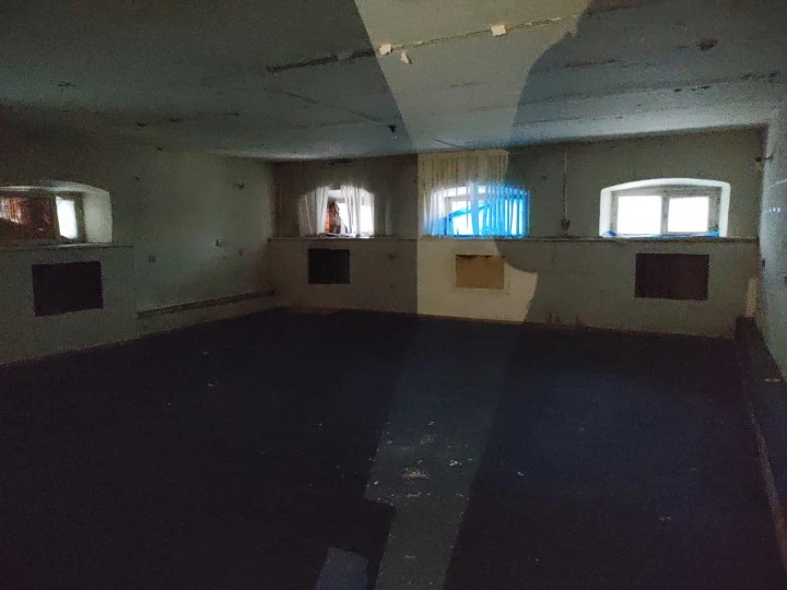 Нежилое помещение 128,5 кв.м, расположенное по адресу: Санкт-Петербург, Кирочная ул, дом 37, лит. А, пом. 9-Н